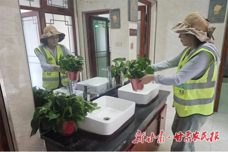 1763977452969822.png 1763720297284013664.png